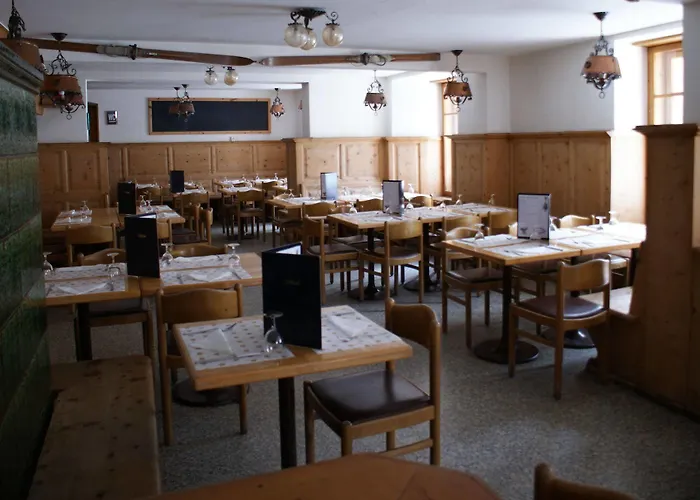 Szálloda Piz Ela Bergun 3*